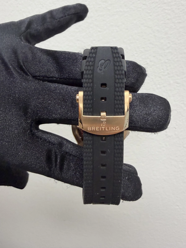 Breitling Superocean Automatic Black Dial on Rubber Strap Ref. R17375211B1S1 Card 2026 view 3