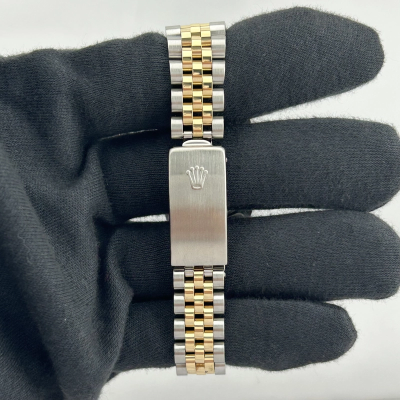 Rolex Datejust Champagne Stick Dial on D Link Jubilee Bracelet Ref. 68273 1988 view 4