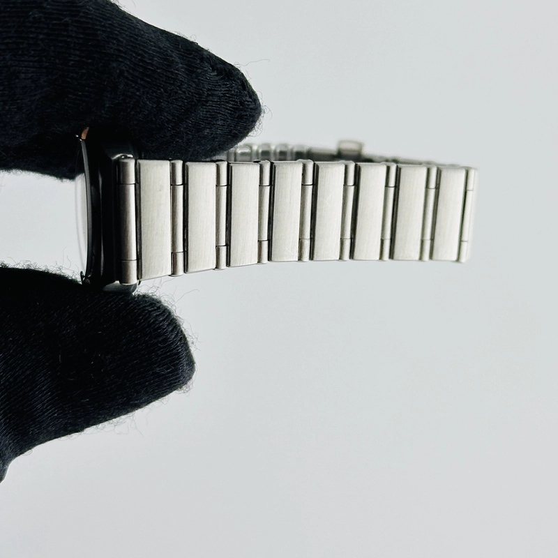 Omega Constellation Blue Dial on Stainless Steel Bracelet Ref. 1562.81 view 5