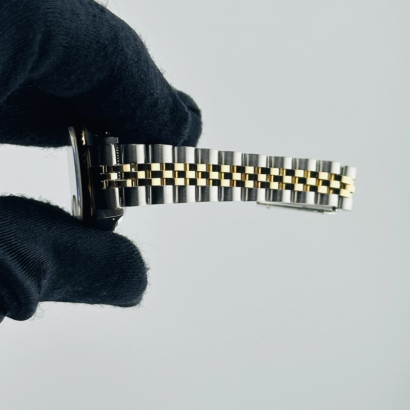 Rolex Datejust Lady Champagne Stick / Has Spots Dial on D Link Jubilee Bracelet Ref. 69173 Papers 1994 view 5