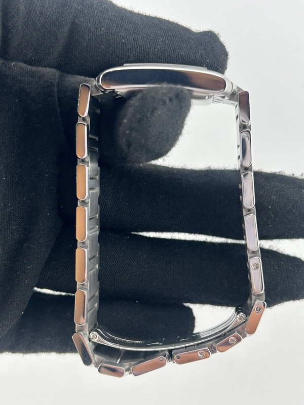 Cartier Tank Francaise Silver Dial on Bracelet Ref. W51002Q3 Complete 2000 view 6