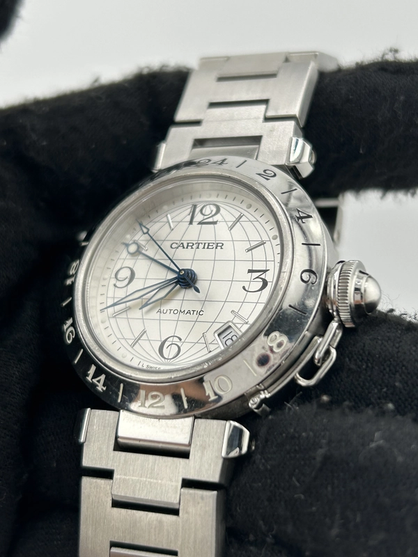 Cartier Pasha Silver Dial on Stainless Steel Bracelet Ref. W31078M7 view 3