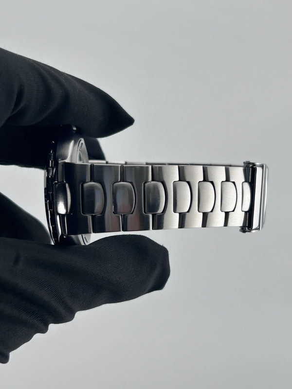Omega Seamaster Professional 200M Dark Blue Dial on Stainless Steel Ref. 2850.5 view 5