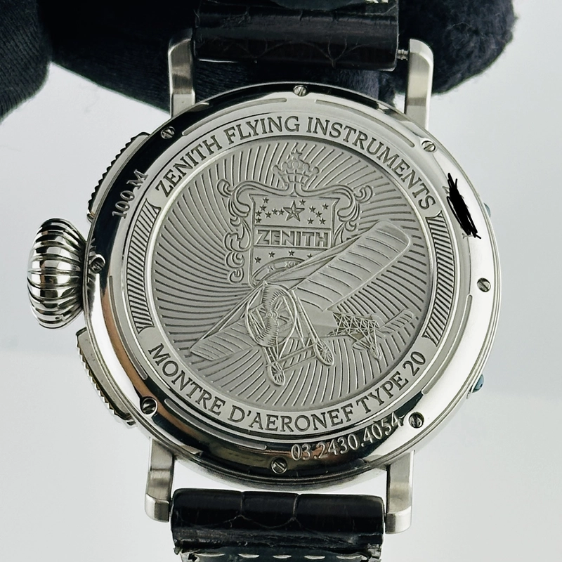 Zenith Pilot Type 20 Montre d'Aeronef Black Dial on Leather Band Ref. 03.2430.4054 Complete Open Date view 4