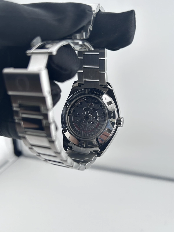 Omega Aqua Terra Blue Sun Brushed Dial on Stainless Steel Ref. 231.10.42.21.03.006 Card 2020 view 6