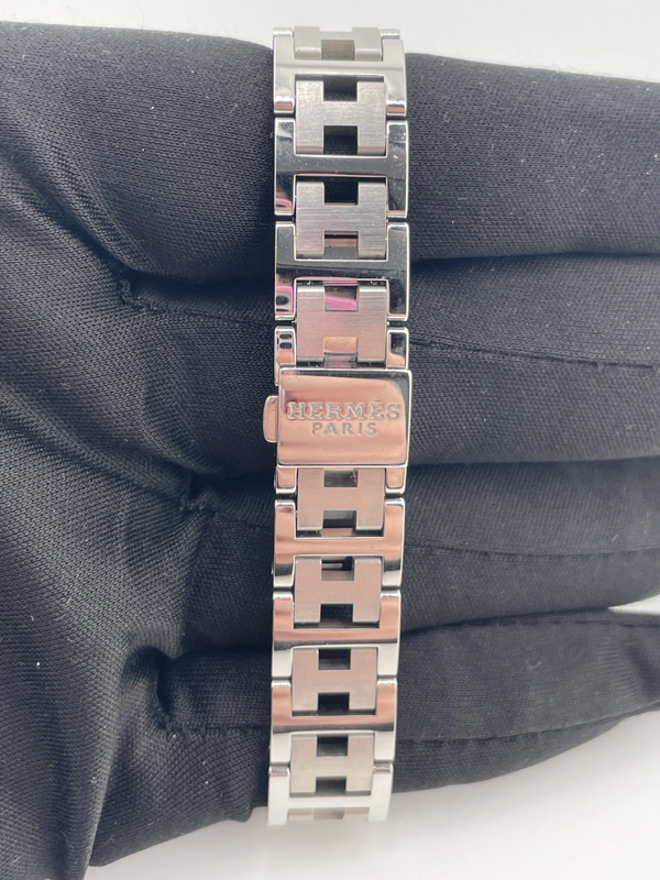 Hermes Clipper Salmon / Arabic Numerals Dial on Stainless Steel Bracelet Ref. CL4.210 Papers Open Date view 4