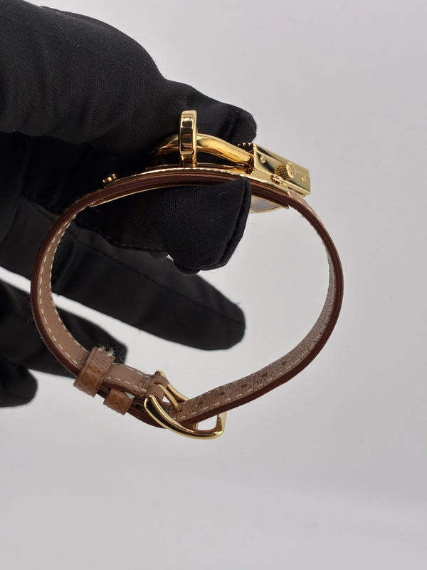 Hermes Kelly Cadenas Gold Dial on Leather Ref. KE1.201 Papers 1997 view 6