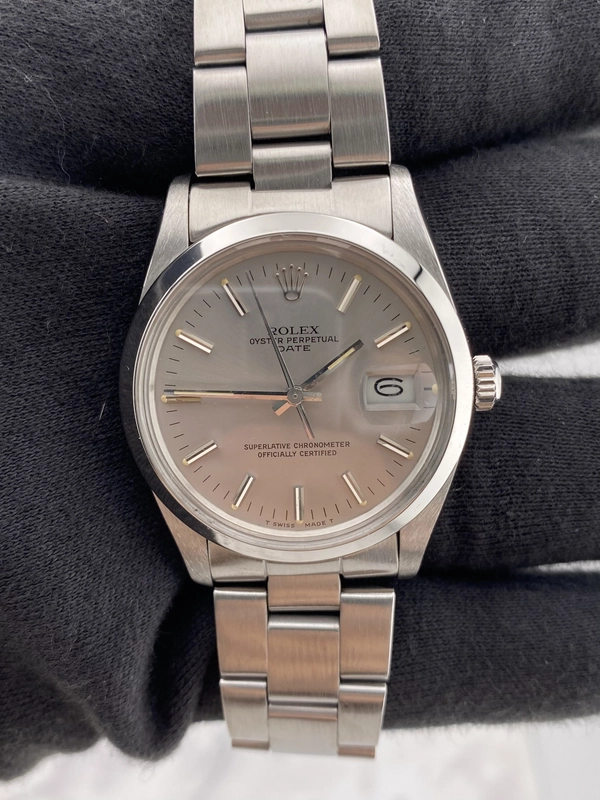 Rolex Oyster Perpetual Date Silver Stick Dial on Oyster Ref. 15000 1986 view 2