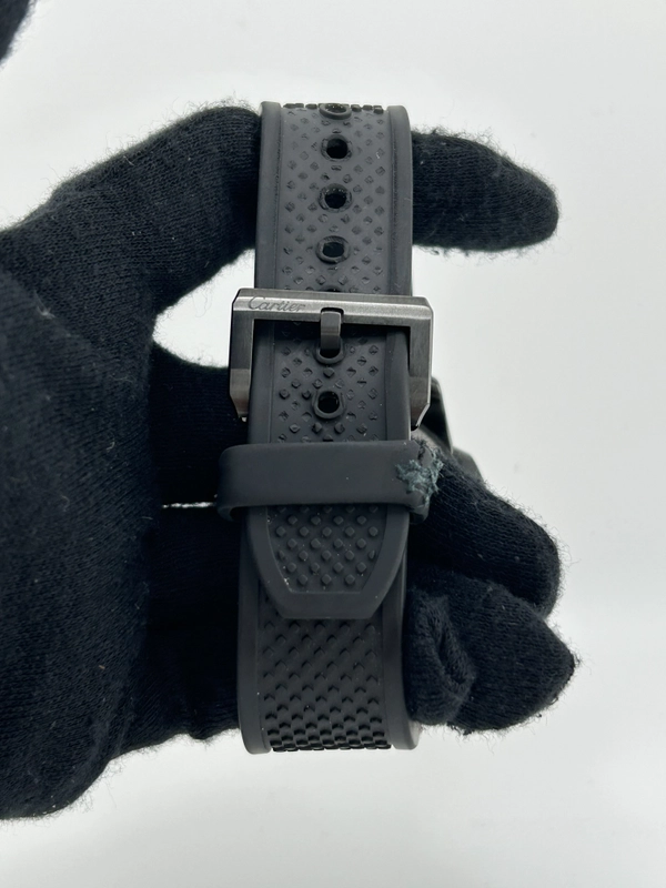 Cartier Calibre de Cartier Diver Black Roman Numerals Dial on Black Rubber Band Ref. WSCA0006 Papers 2016 view 4