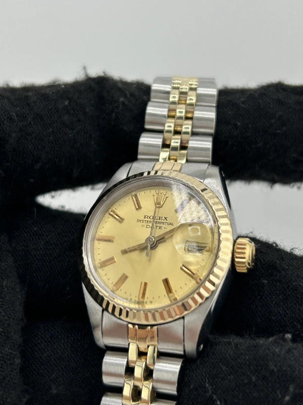 Rolex Date Champagne Stick Dial on 2 Tone Jubilee D Link Bracelet Ref. 69173 1981 view 3