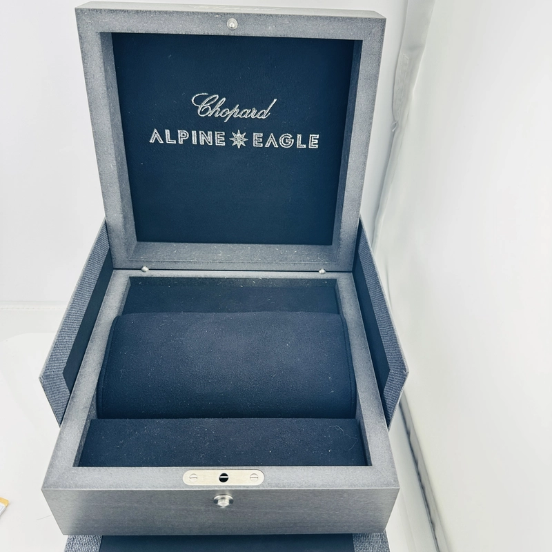 Chopard Alpine Eagle Blue Dial on Stainless Steel Bracelet Ref. 298600-3001 Card 2023 view 8