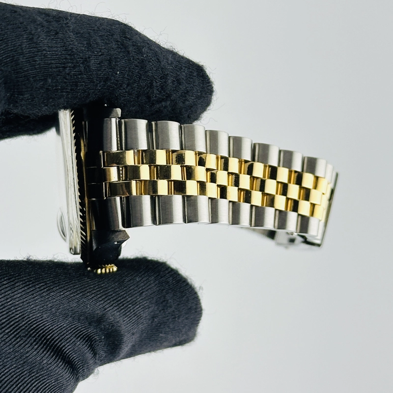 Rolex Datejust Champagne Stick Dial on D Link Jubilee Bracelet Ref. 16013 1986 view 5
