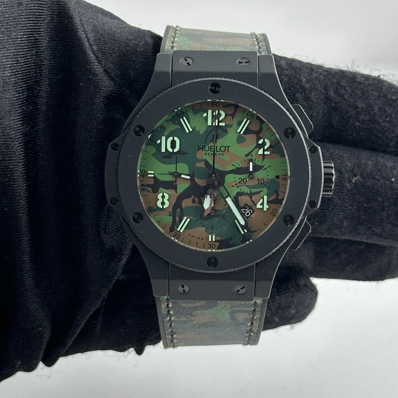 Hublot Big Bang Commando Jungle B/P Green Camouflage Dial on Leather & Rubber Ref. 301.C1.8610.NR Card 2012 view 2