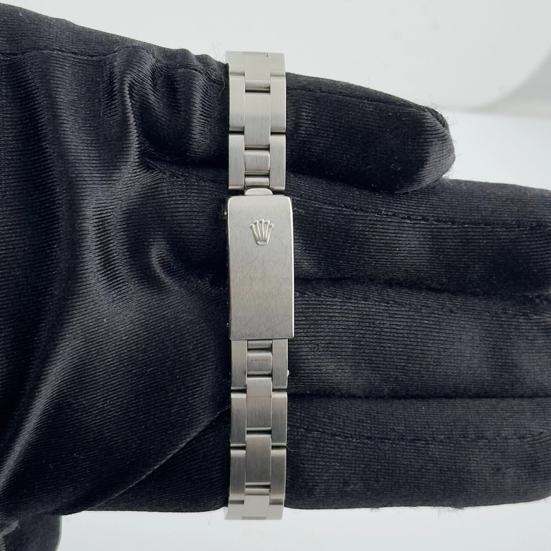 Rolex Oyster perpetual Blue Dial on Oyster Ref. 67180 Papers 1997 view 3
