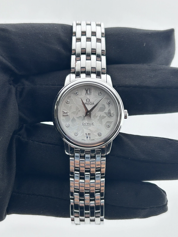 Omega De Ville Prestige Silver Dial on Stainless Steel Ref. 42410276052001 Complete 2017