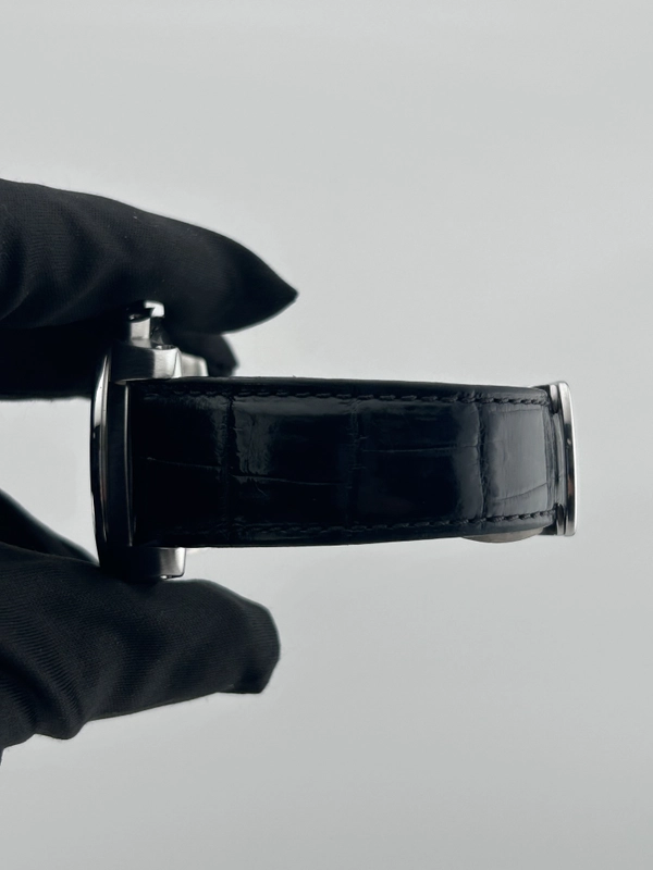 Cartier Calibre De Cartier Silver Roman Numerals Dial on Black Leather Strap Ref. 35840 Card 2017 view 6
