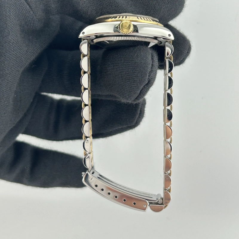 Rolex Datejust Champagne Stick Dial on D Link Jubilee Bracelet Ref. 68273 1988 view 6