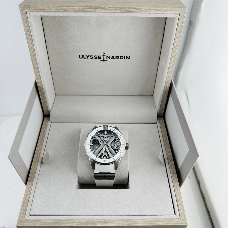 Ulysse Nardin Diver X Skeleton Gray Skeleton Dial on Rubber Ref. 3723-170-1A Card 2023 view 8