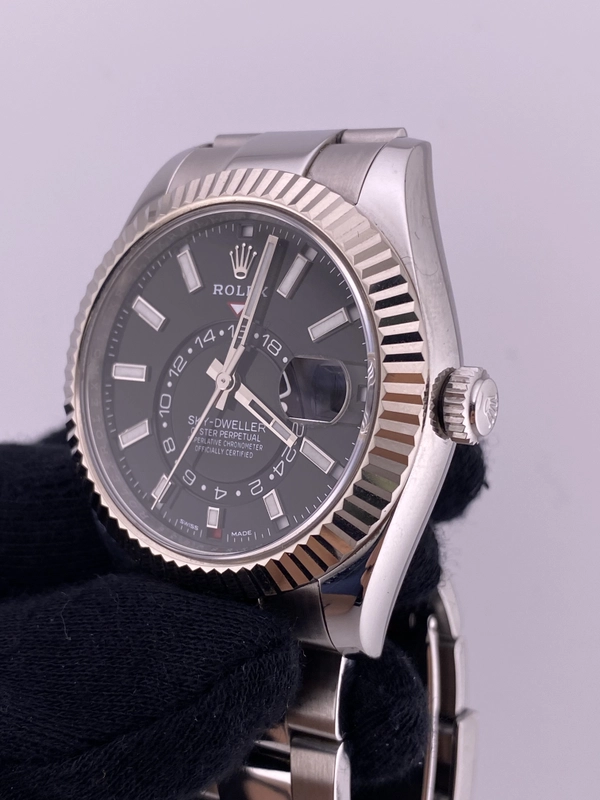 Rolex SkyDweller Black Dial on Oyster Ref. 326934 Card 2022 view 3