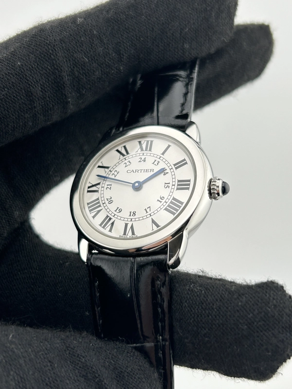 Cartier Ronde Solo de Cartier Silver Roman & Arabic Numerals Dial on Black Leather Strap Ref. W6700155 Card 2017 view 3