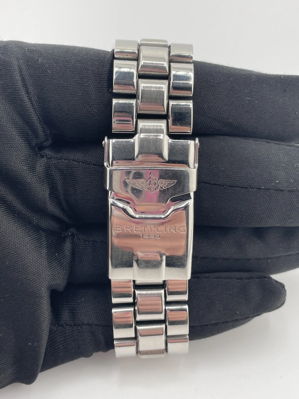 Breitling Colt Blue Dial on Stainless Steel Bracelet Ref. A13035 Papers 1996 view 4