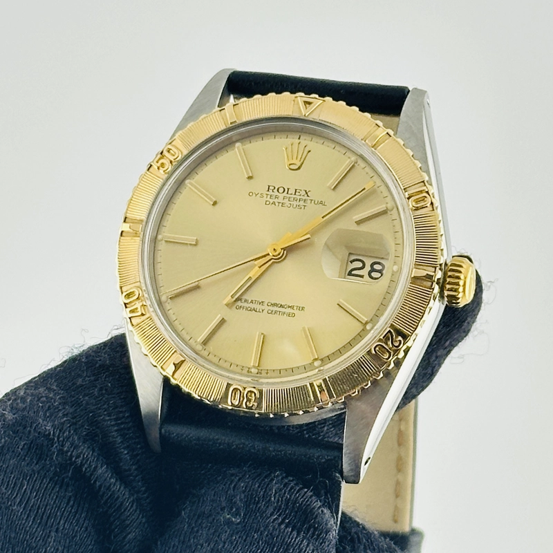 Rolex Datejust Turnograph Champagne Stick Dial on Generic Leather Band Ref. 1625 1969 view 2