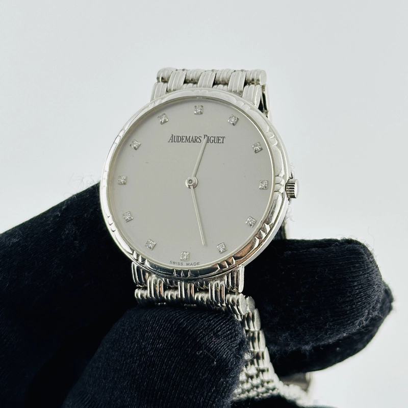Audemars Piguet Audemars Piguet Silver / Diamond Dial on White Gold Mesh Bracelet Ref. N/A view 2