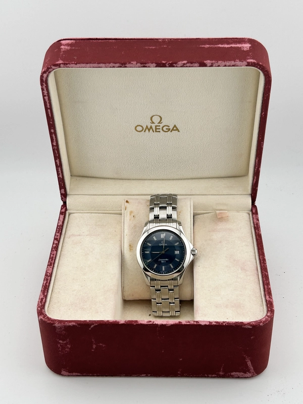 Omega Seamaster Blue Dial on Omega Ref. 2511.82 with Box view 7