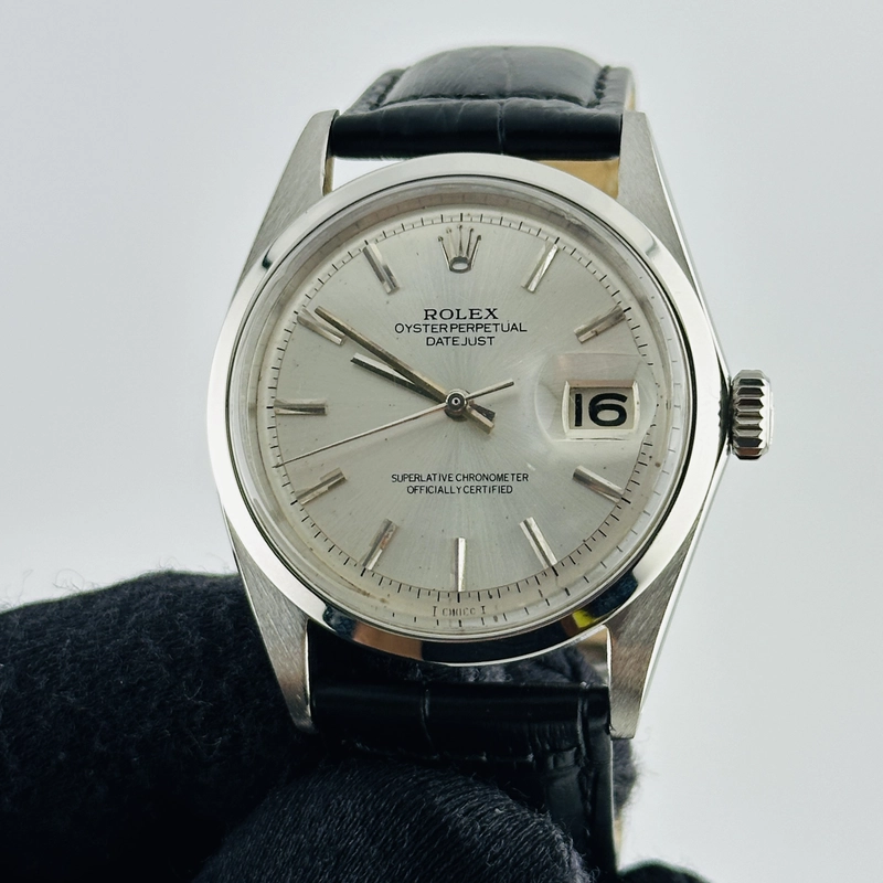 Rolex Datejust Silver Stick Dial on Generic Leather Band Ref. 1601 1970 view 2