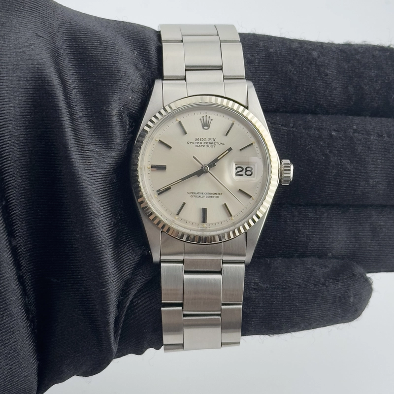 Rolex Datejust Silver Stick Dial on Oyster Ref. 1601 1969