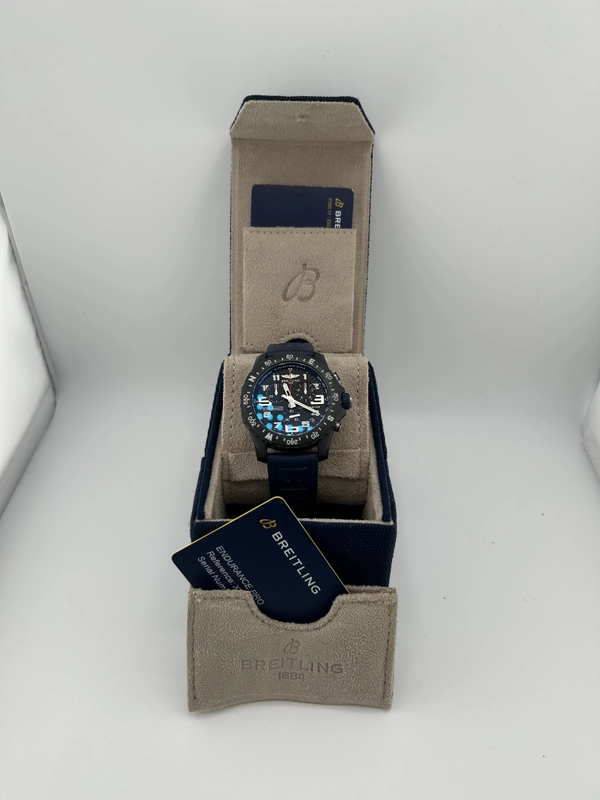 Breitling Endurance Pro Black Dial on Rubber Strap Ref. X82310D51B1S1 Complete view 8
