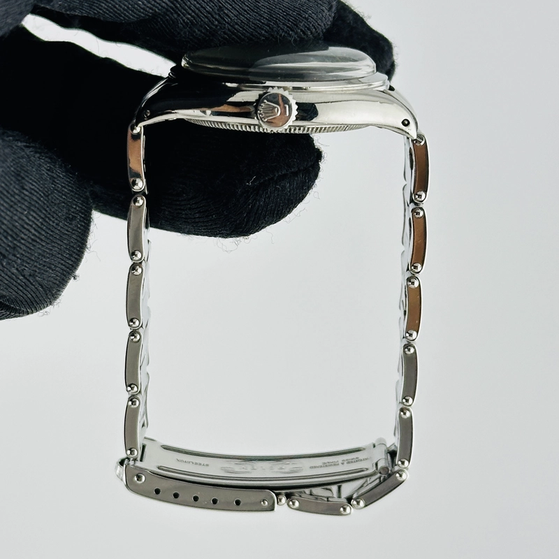 Rolex Oyster Perpetual Precision Albino White Dial Dial on Oyster Rivet Bracelet Ref. 6022 1963 view 5