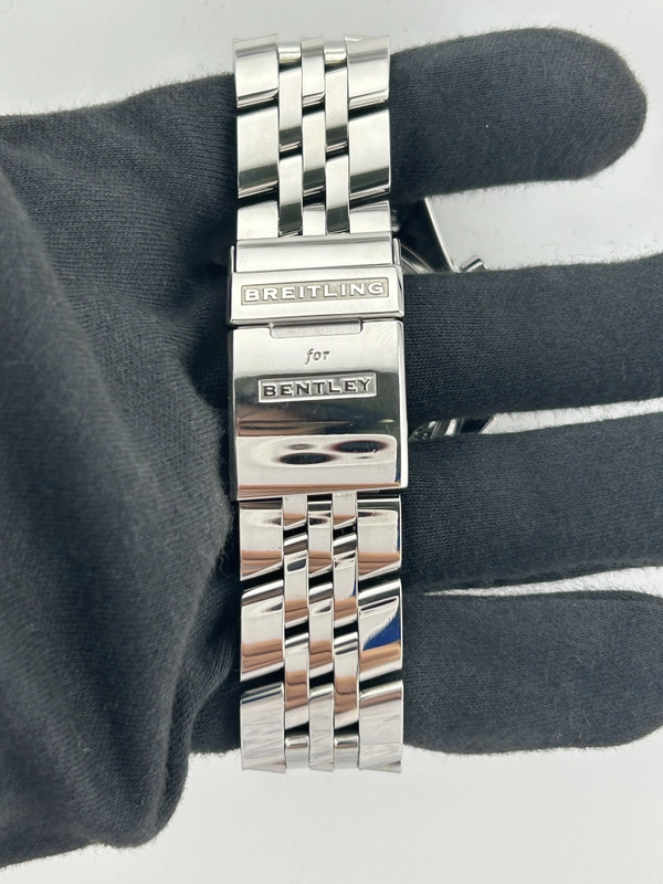 Breitling Bentley Barnato Racing Silver Dial on Stainless Steel Bracelet Ref. A25366 Card 2014 view 4