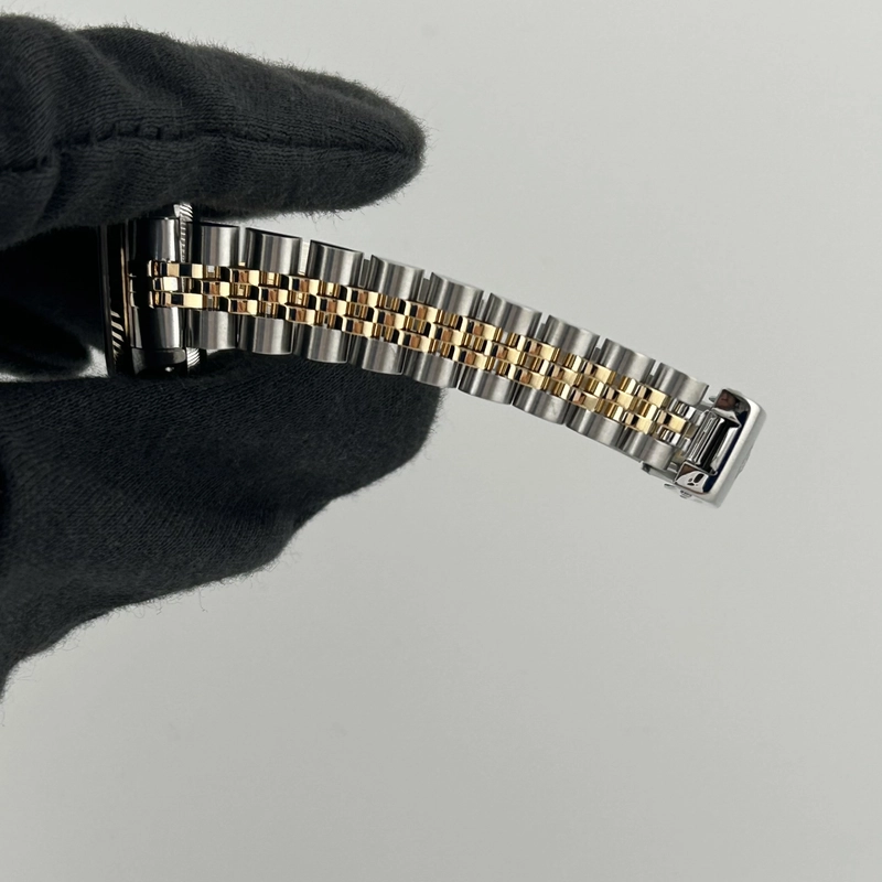 Rolex Datejust Lady Champagne Diamond Dial on D Link Jubilee Bracelet Ref. 69173 view 5