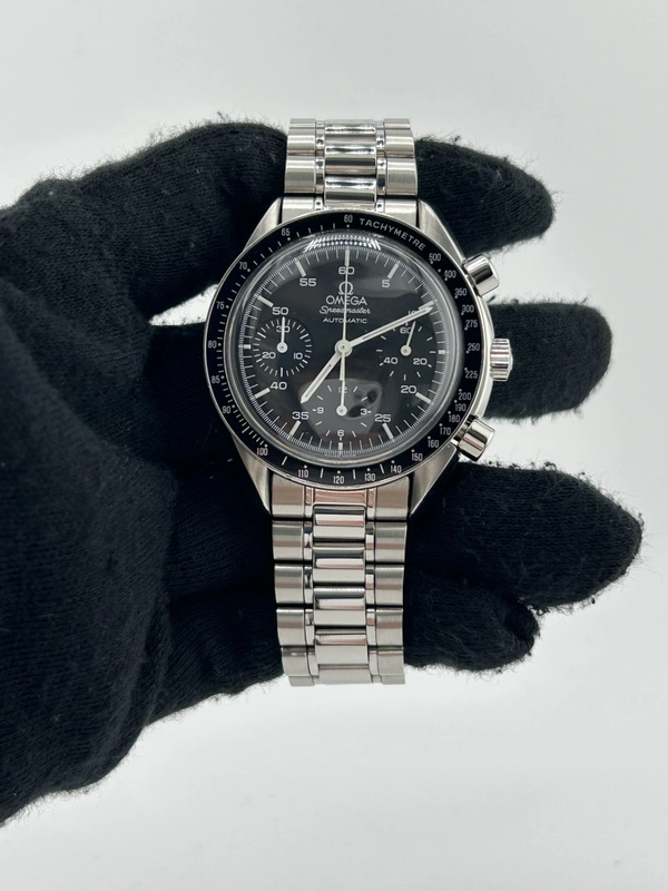 Omega Speedmaster Black Dial on Stainless Steel Bracelet Ref. 3510.50 view 2