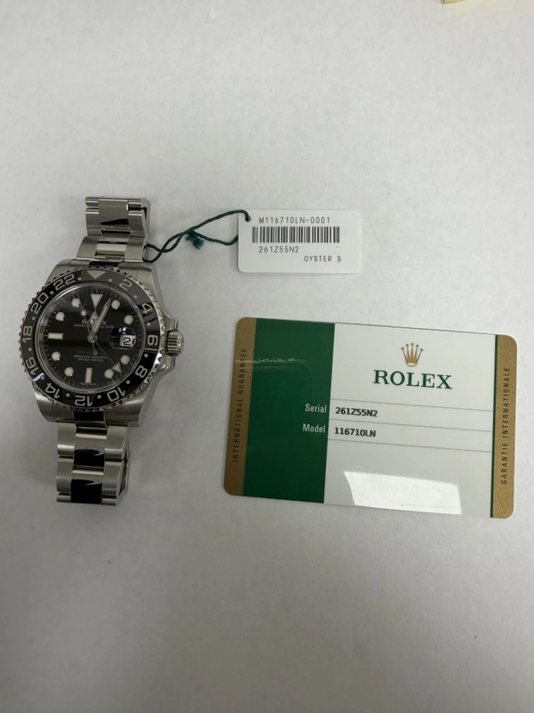 Rolex GMT-Master II Black Dial on Oyster Ref. 116710LN Card 2016 view 6