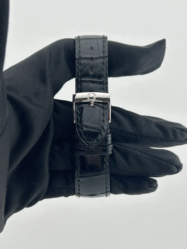 Omega De Ville Prestige Tonneau Cream Dial on Black Leather Strap Ref. 4803.31.12 view 4