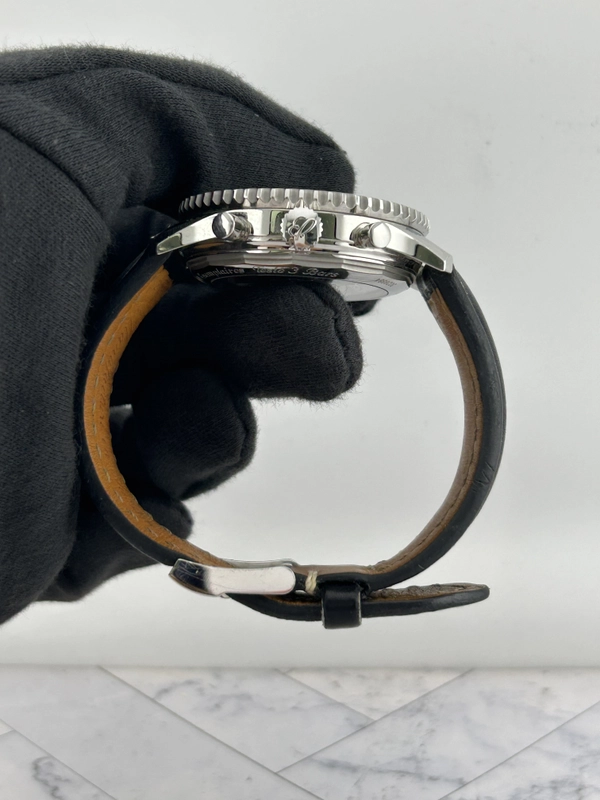 Breitling Navitimer Black Dial on Leather Ref. AB0121/S232B48KBA Card 2010 view 7