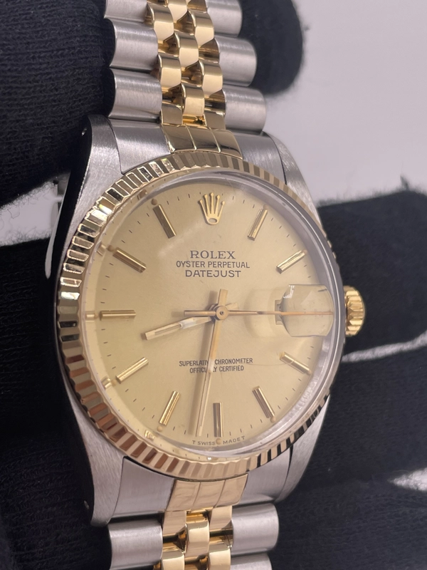 Rolex Datejust Champagne Stick Dial on D Link Jubilee Bracelet Ref. 16013 1987 view 3