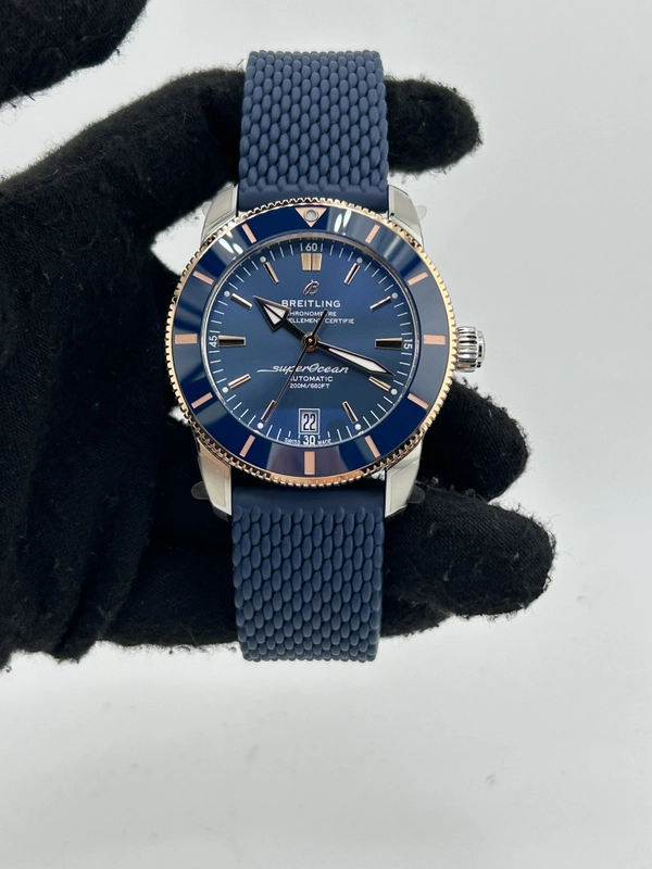 Breitling Superocean H√©ritage II B20 Automatic Blue Dial on Rubber Strap Ref. UB2010161C1S1 Complete 2026 view 2