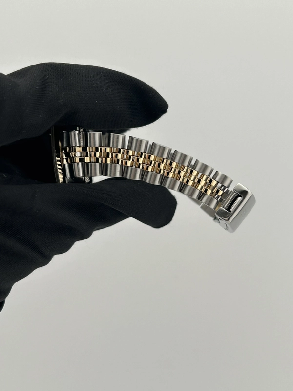 Rolex Datejust Lady Champagne Stick Dial on 2 Tone Jubilee D Link Bracelet Ref. 69173 1984 view 4