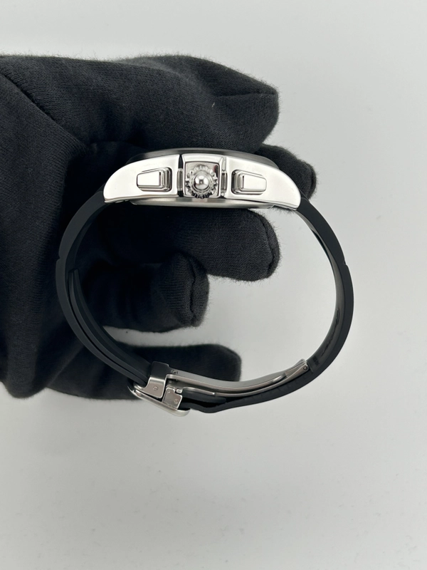 Cartier Roadster White Roman Dial on Black Rubber Band Ref. RW6206020 view 6