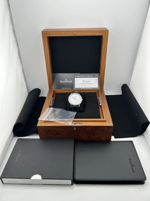 Blancpain Villeret Ultraplate White Dial on Leather Strap Ref. 6224-1127-55B Complete 2025 view 8