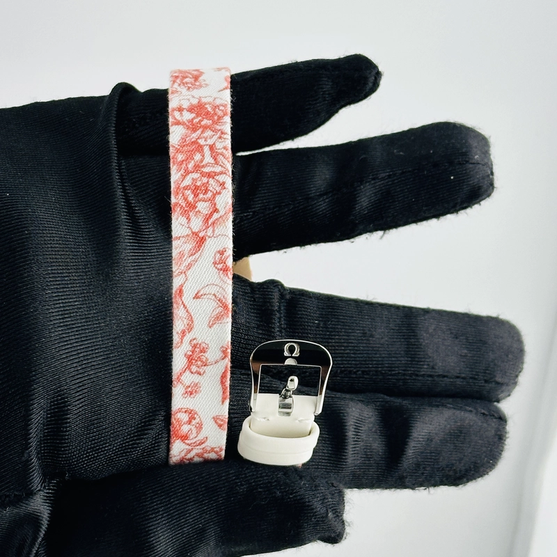 Omega De Ville Mini Tr√©sor Quartz White / Pink Roman Markers Dial on Fabric Strap Ref. 428.17.26.60.04.003 Card Open Date view 3