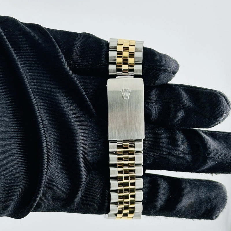 Rolex Datejust Champagne Diamond Factory Dial on D Link Jubilee Bracelet Ref. 16233G 1996 view 4