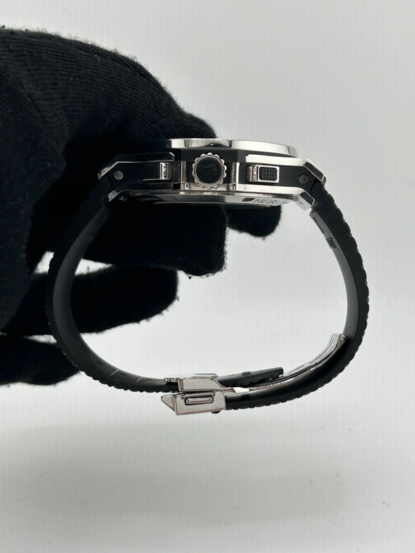 Hublot Big Bang Black Dial on Black Rubber Strap Ref. 301.SX.130.RX Card 2016 view 6