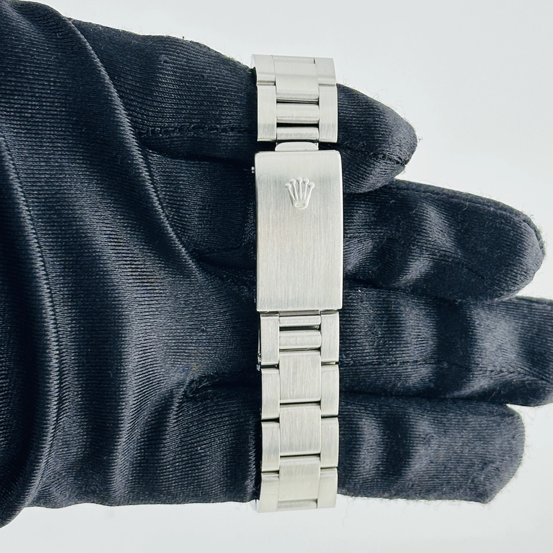 Rolex Oyster Perpetual Black Dial on Oyster Bracelet Ref. 77080 Papers Open Date view 4