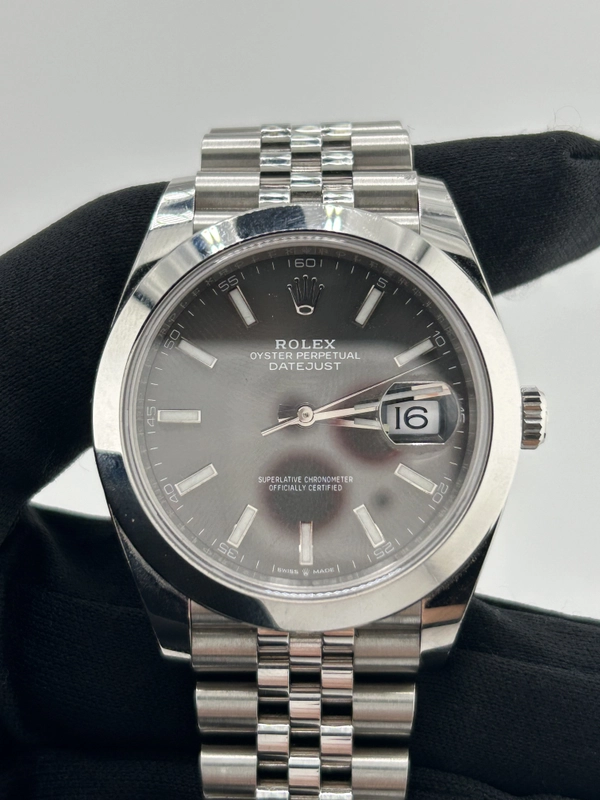Rolex Datejust 41 Dark Rhodium Dial on Jubilee Ref. 126300 Card 2019 view 3