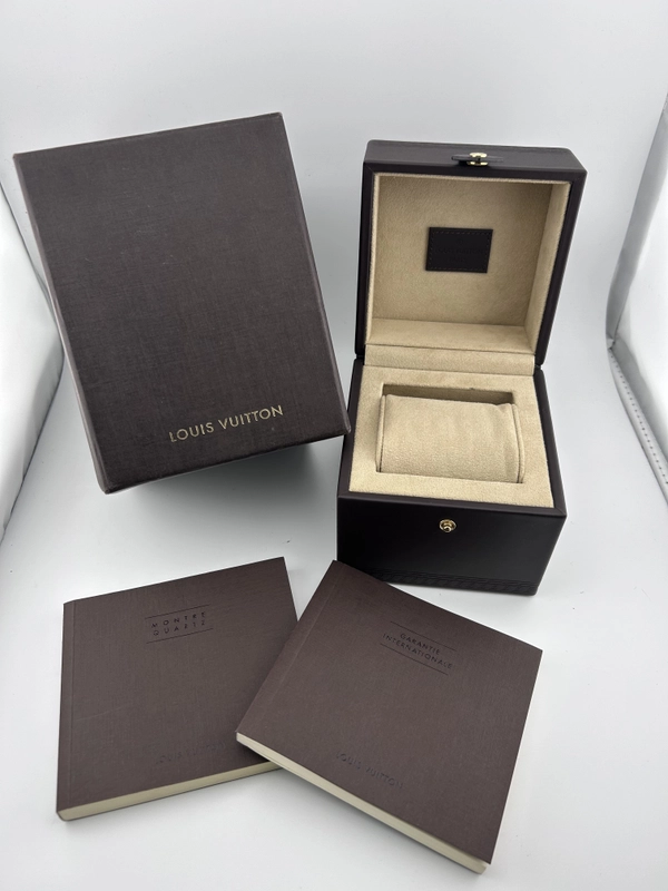 Louis Vuitton Tambour Damier Date Black Dial on Stainless Steel Bracelet Ref. Q1D00 Complete 2015 view 7