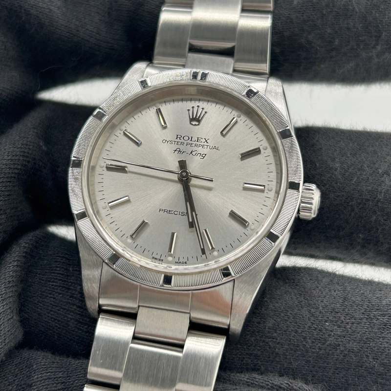 Rolex Air-King Silver Stick Dial on Oyster Bracelet Ref. 14010 2000 view 3